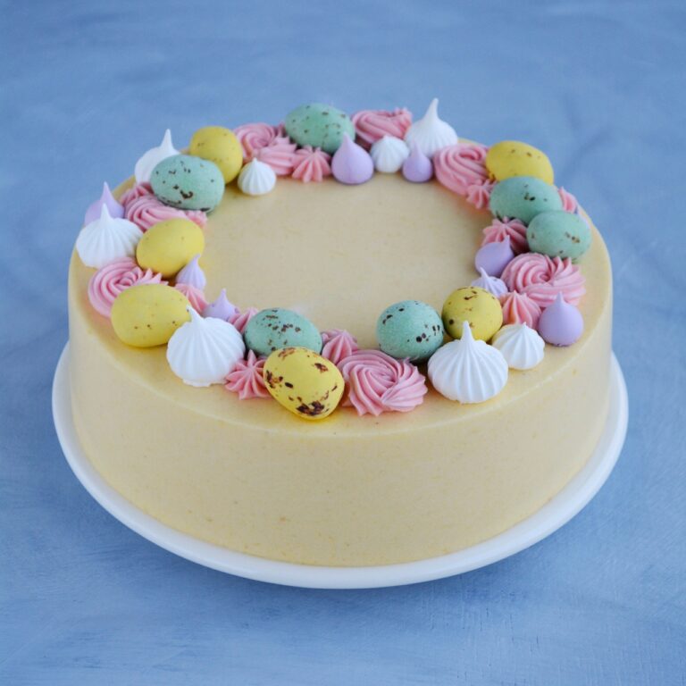 Påskekage med pistacie og mango