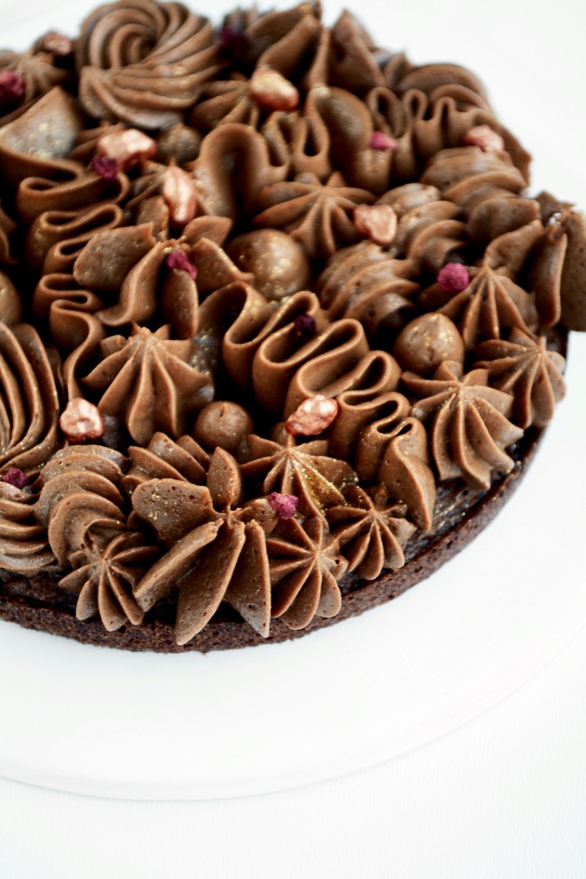 Glutenfri brownie med chokoladesmørcreme